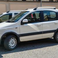 Panda climbing 4x4 2011