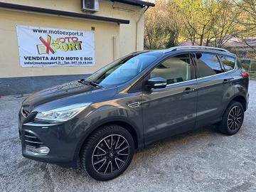 Ford Kuga 2.0 TDCI 150 CV S&S 4WD Powershift Titan