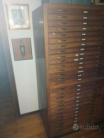 Cassettiera da disegno