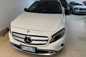 Mercedes-benz GLA 200 d Automatic 4Matic Sport