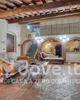 Villa di 461 m² con più di 5 locali a Quarrata