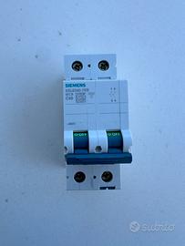 Interruttore magnetotermico Siemens5SL6240-7BB C40