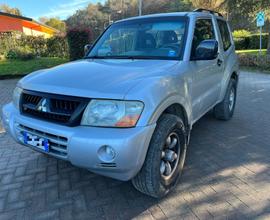 Mitsubishi Pajero 2.5 TDI 3p. GL