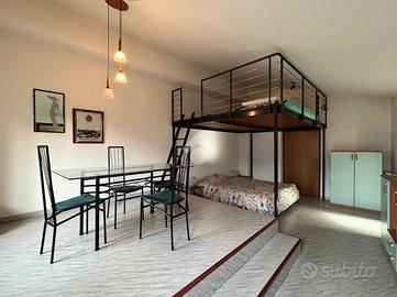 MONOLOCALE A BERZO INFERIORE