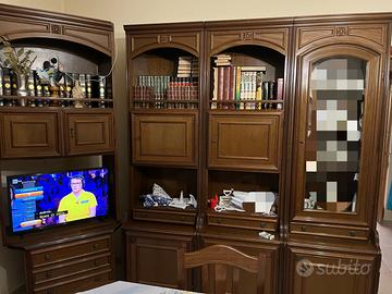 Soggiorno legno massello