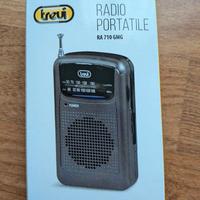Piccola radio portatile