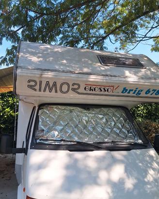 Camper Rimor Brig 678