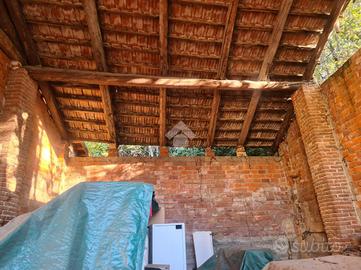 MAGAZZINO A SAN FRANCESCO AL CAMPO