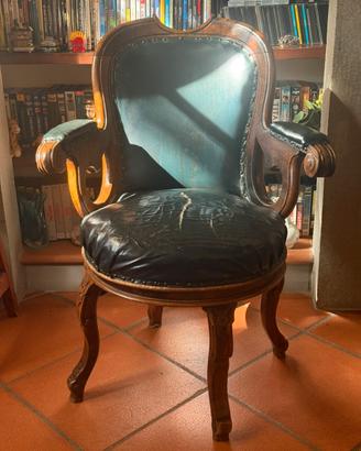 Antica poltrona da barbiere, vintage