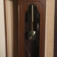 Orologio a pendolo a colonna Tempus Fugit