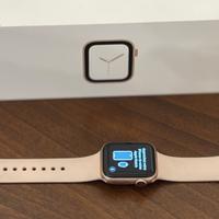 Apple Watch 4 40 mm Gold port Band GPS