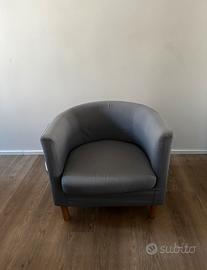 Poltrona IKEA  TULLSTA grigia