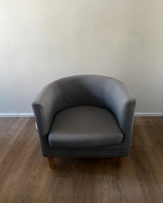 Poltrona IKEA  TULLSTA grigia