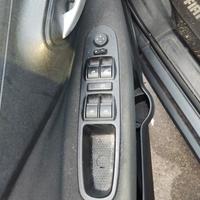 Coman vetri ant sx FIAT GRANDE PUNTO 2013