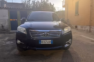 Rav 4 anno 2011