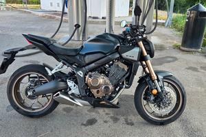CB 650 R 2024 (patente A2)