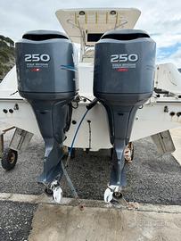 Coppia motori fuoribordo Yamaha 250 hp xxl 4 tempi