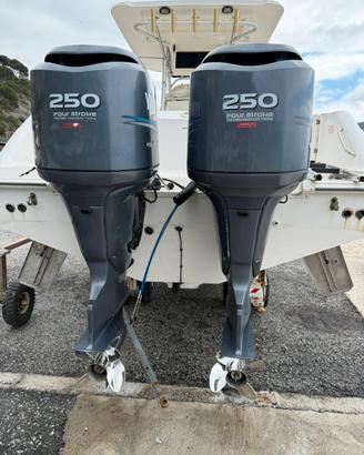 Coppia motori fuoribordo Yamaha 250 hp xxl 4 tempi