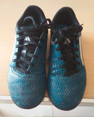 Scarpe calcetto
