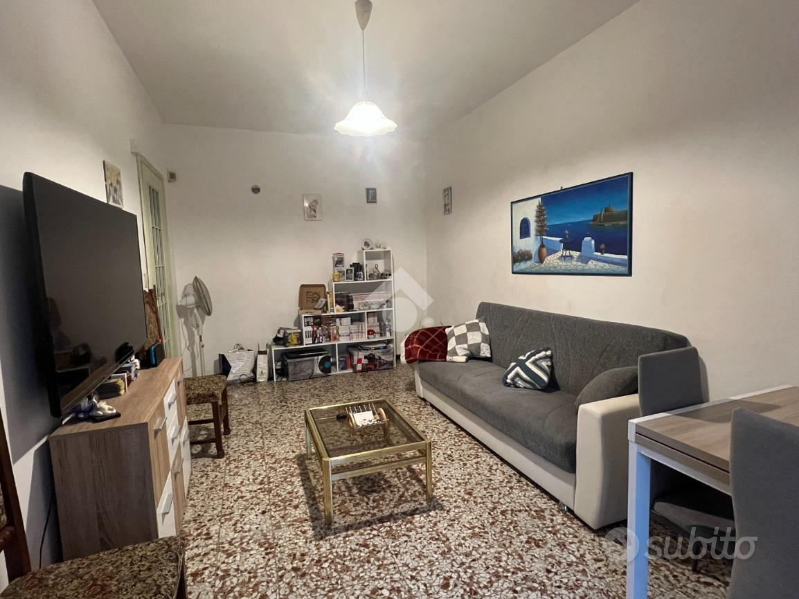 3 LOCALI A ASTI - Vista 2