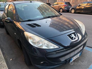 Peugeot 206 plus benzina/gpl