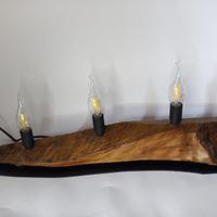 Lampada da tavolo fatta completamente a mano