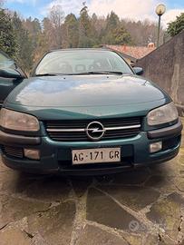 Opel Omega 2.5 131cv