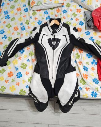 tuta moto intera revit