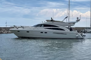 Princess 57 fly