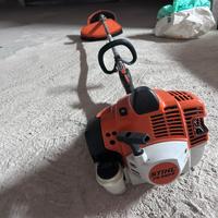 Decespugliatore a scoppio STIHL FS 240 R