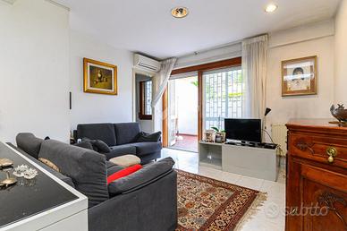 3 LOCALI A ROMA