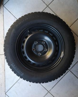 Quattro cerchi in metallo idonei per VW Golf 6