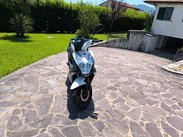 Kymco Super 8