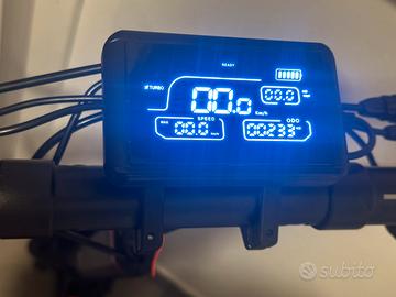 iScooter Ix4 Monopattino Elettrico Adulto