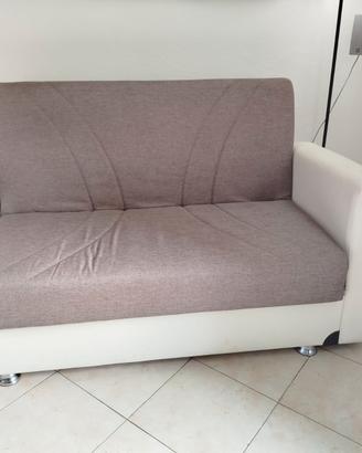 Divano-letto come nuovo – doppione
