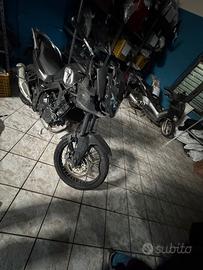 Honda Transalp 750 2023 da riparare 