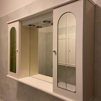 Mobile bagno con specchio