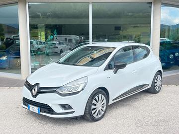 Renault Clio 1.5dCi 90 CV 5 porte Moschino "NEOPA