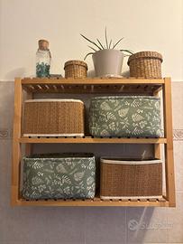 Mobile bagno con accessori
