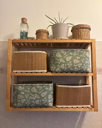 Mobile bagno con accessori