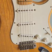 chitarra elettrica fender stratocaster classic 70