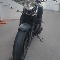 Suzuki GSX 750