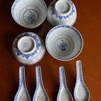 set 4 ciotole e cucchiai in porcellana CINESE