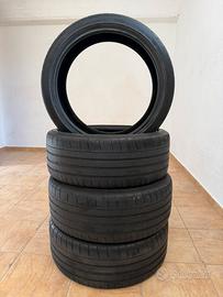 Michelin Pilot Super Sport 205 / 40 / r18