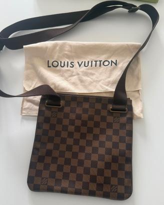 Pochette Louis Vuitton