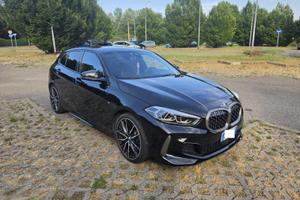 bmw 135 m1 del 2023 con 306cv xdrive