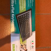 Tastiera Logitech Ultra Flat