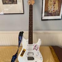 Chitarra Yamaha Pacifica + amplificatore