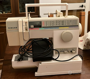 Macchina da cucire Singer Model 9124