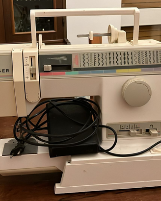 Macchina da cucire Singer Model 9124